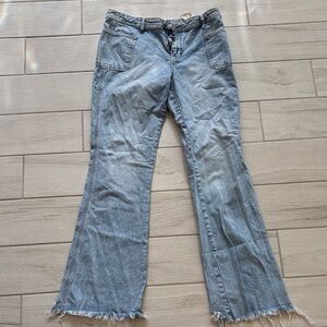Free People- Izzy flare Jeans - light blue denim